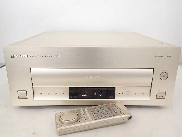 PIONEER HLD-X9 HI-VISION LD MUSC LaserDisc Player + BONUS PIONEER HLD-X9 HI-VISION LD MUSC LaserDisc Player + BONUS