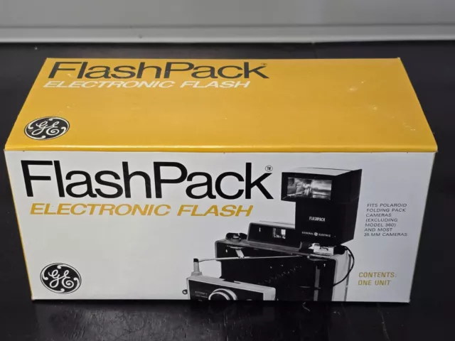 Vintage GE Camera Flash Pack Model 2 NEW OLD STOCK 35mm / Folding Camera