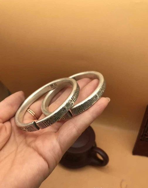 Fashion Tibetan And Miao Silver Carving Bracelet （two only）