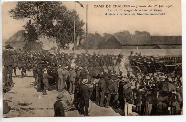 CHALONS SUR MARNE - Marne - CPA 51 - Vie Militaire Au camp - Le roi d' Espagne