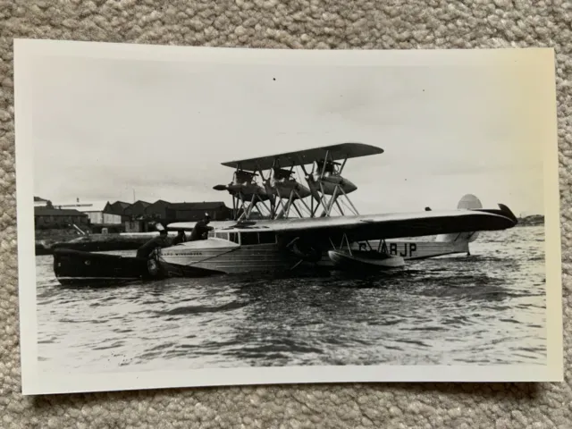 SAUNDERS ROE A21 WINDHOVER G-ABJP, FLYING BOAT - PHOTO (14cm x 9cm approx)