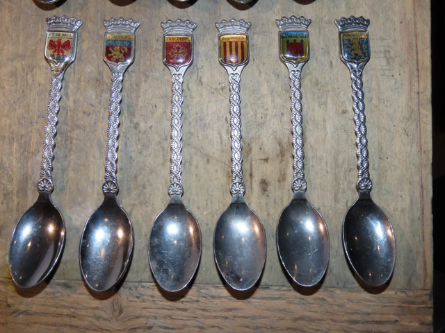 LOT DE 11 Ancienne Petite Cuillere Souvenir EUR 15,00 - FR