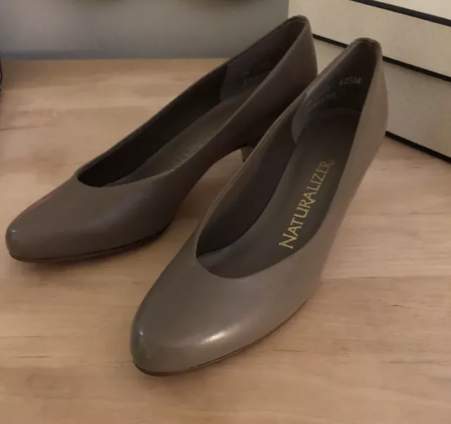 ☆ VINTAGE GRAY NATURALIZER SHOES ☆ Brand New NOS 90s 30s Retro Pumps