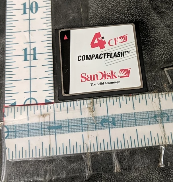 Tarjeta de memoria para cámara flash compacta SanDisk 4 MB MEGABYTE CF