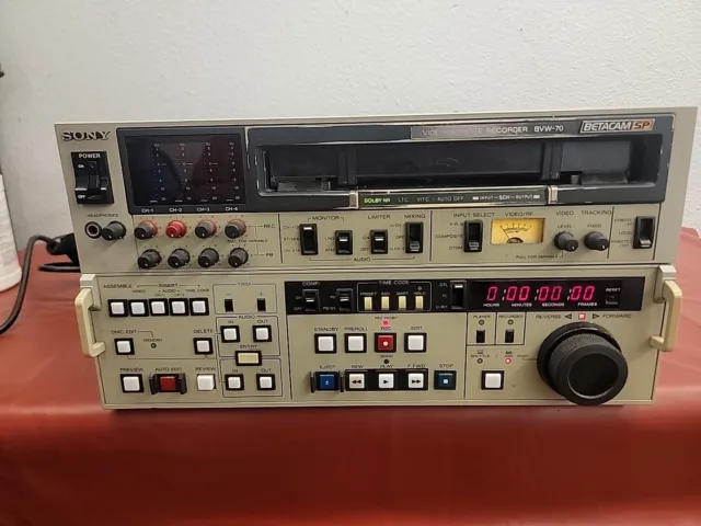 SONY BVW-70 Betacam SP Video Editing Deck Videocassette Recorder