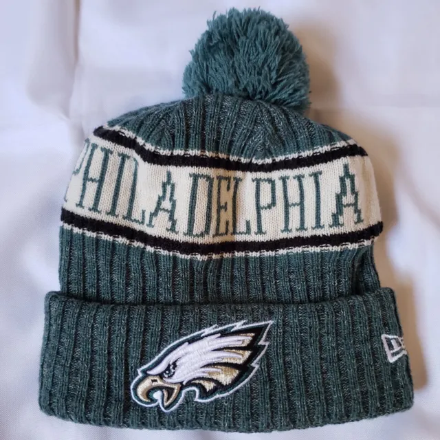 New Era NFL Philadelphia Eagles Logo Pom Knit Cuffed Beanie Hat One Size Green