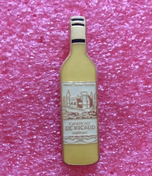 T02 Pins Alcool VIN LOUPIAC CHÂTEAU DE RICAUD French Red Wine