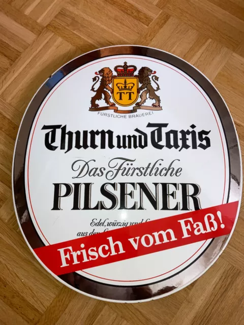 Emailschild THURN und TAXIS Pilsener Brauerei Bier 42x37 cm Oval BOOS & HAHN