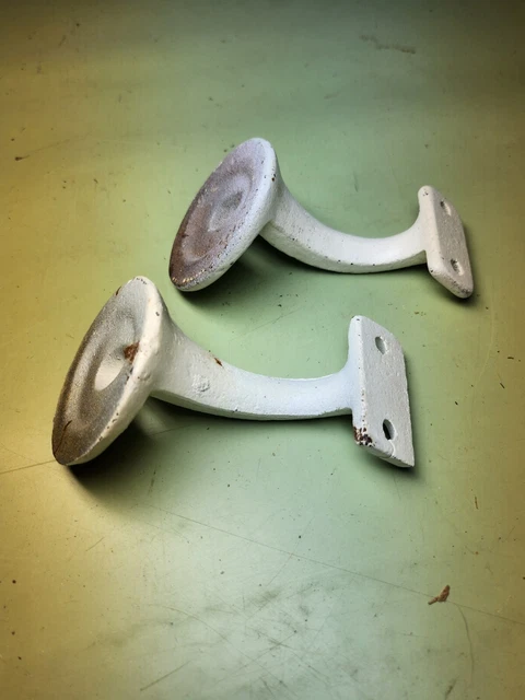 Cast Iron Shelf Brackets small plant holder 3