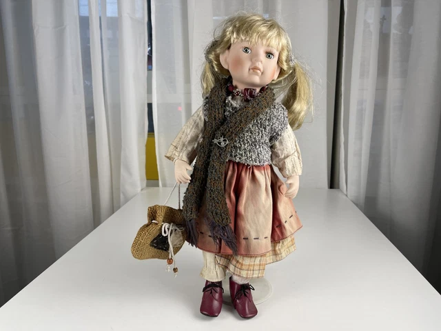 GRANDE POUPÉE ANCIENNE Favorite Éd Tasson 70 cm EUR 549,00 - FR GRANDE POUPÉE ANCIENNE Favorite Éd Tasson 70 cm EUR 549,00 - FR