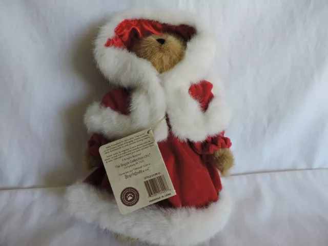 Bailey by Boyds Bears for Christmas/Winter with Tag from Bailey and Friends Seri