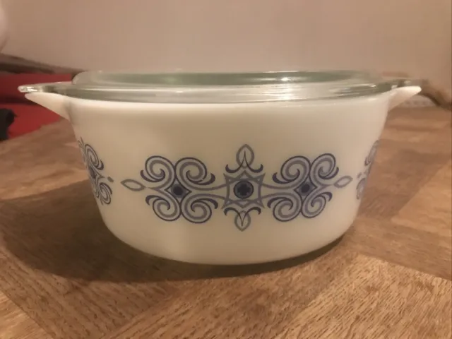 Vintage JAJ Pyrex Blue Scroll Senior Space Saver Deep Casserole Serving Dish Lid