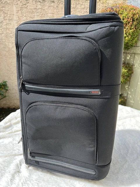 TUMI Alpha Frequent Traveler 22" Suitcase Wheeled Vertical Garment Bag 22034D4 4