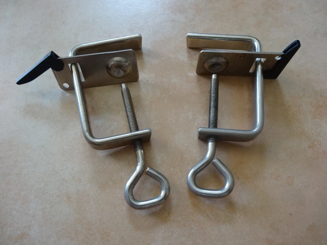 PAIRE DE SERRE-JOINTS pour MACHINES A TRICOTER SINGER, PHILDAR ou SUPERBA