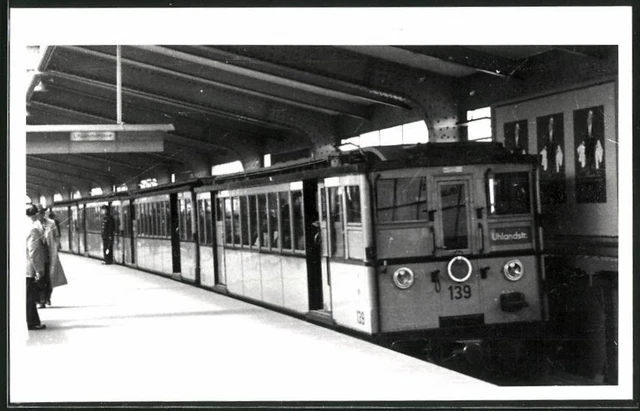 Fotografie unbekannter Fotograf, Ansicht Berlin, Bahnhof Kottbusser Tor, U-Bahn