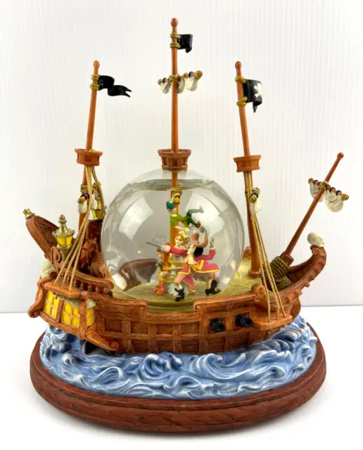 Disney "You Can Fly" Peter Pan/Captain Hook Pirate Ship Musical Snow-Globe *Read