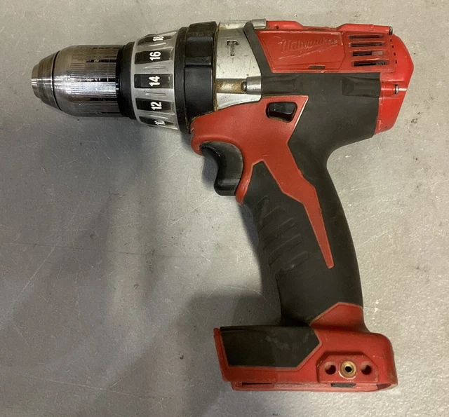 Milwaukee 2602-20 M18 Taladro/controlador de martillos inalámbrico 1/2" HERRAMIENTA DESNUDA D2