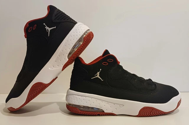 Nike jordan max aura 2 junior hotsell
