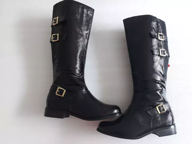 DEFINITIONS Black Shiney Crinkle Buckle Boots UK Size 6