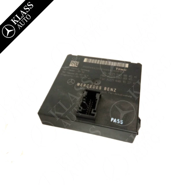 Calculateur Gateway Mercedes classe S 320 cdi W221   A2215408845