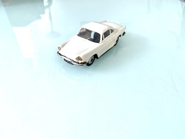 NOREV ANCIEN 1/43 RENAULT Floride N*52 avec boite EUR 120,00 - IT