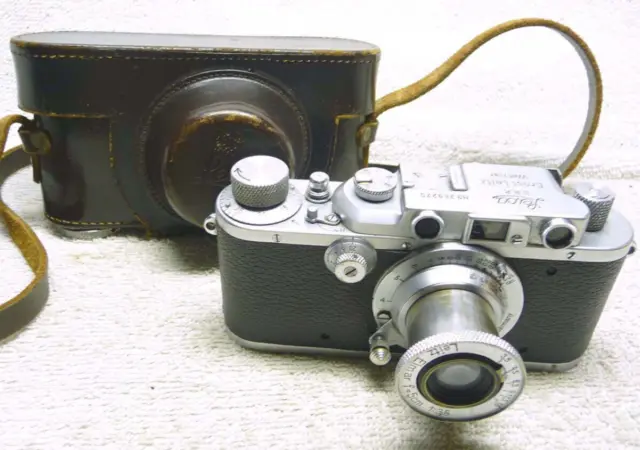 Vintage 1938 Leitz Leica IIIa (G) 35mm Rangefinder Film Camera w/ ELMAR & Case