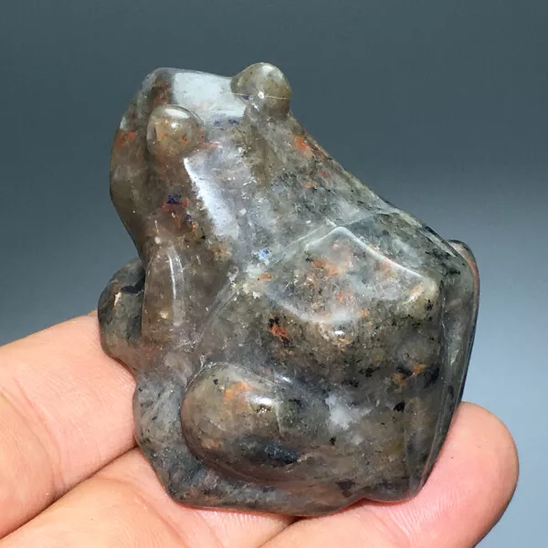 106g Natural Crystal. yooperlite.Hand-carved.Exquisite frog statues.gift78