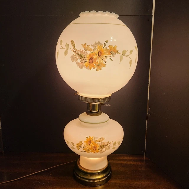 Floral Hurricane Parlor Lamp GWTW Banquet Table Lamp  21” Tall, Yellow Daisies