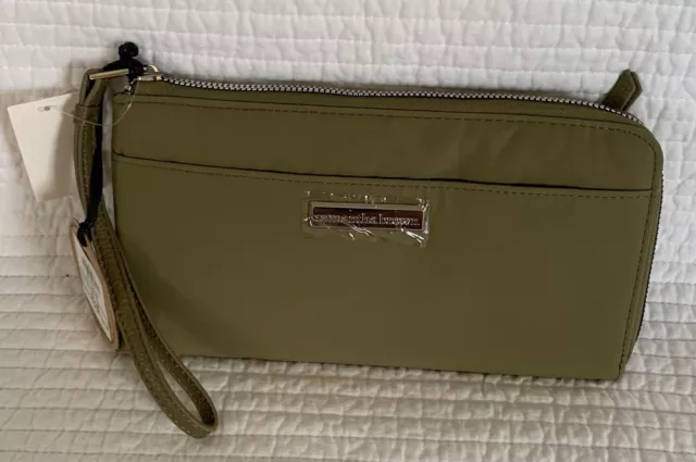 Samantha Brown To-Go Travel Wristlet Khaki Green