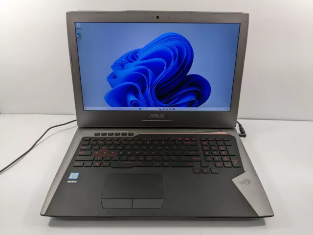 ASUS ROG G752VL Intel Core i7-6700HQ 8GB 180GB SSD 2.6GHz 17.3" Windows 11 Home
