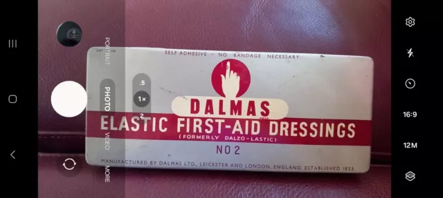 Vintage Collectable Dalmas Elastic First-Aid Dressings No.2  Metal Tin