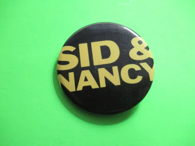 Vintage 1980'S Sid And Nancy 1 3/4" Button Pinback  Pin Badge Vicious Sex Pistol