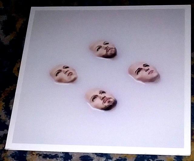 WALLS / KINGS OF LEON 2016 RCA LP 88985-36264-1 Smoky Clear Vinyl