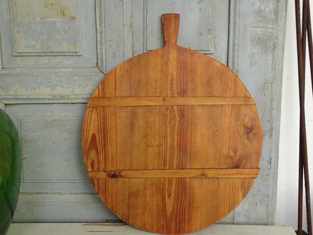 X2624 Altes Backbrett | Küchenbrett | rund | Kuchenbrett | Durchmesser ca. 48 cm