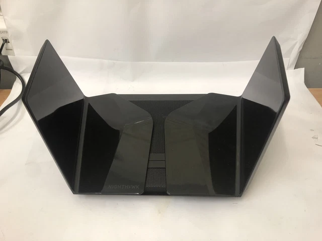 Netgear Nighthawk RAX200 Nighthawk Tri-Band AX12 12-Stream Wi-Fi 6 Read Des👈