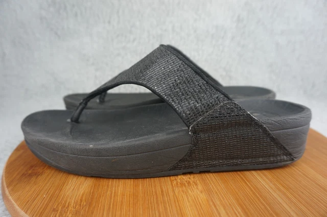 FitFlop Lulu Womens Size 9 Toe-Post Leather Slip On Fashion Classic Sandals