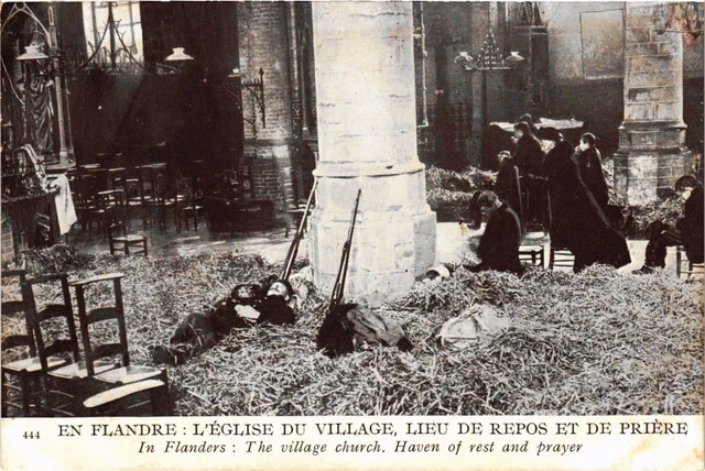 CPA Militaire, En Flandre - L'Eglise du Village (278238)