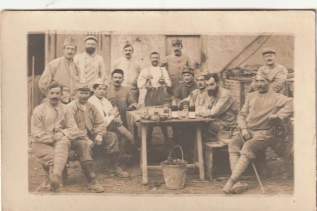CPA MILITARIA carte photo - militaire de 168 Reg a la mitrailleuse