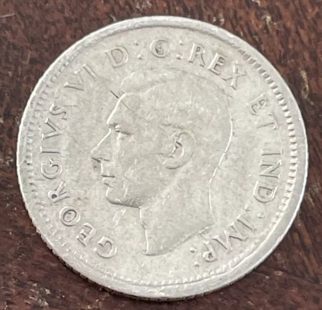 Canada 1943 10 Cents Silver Very Nice Condition L90