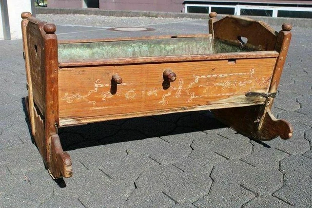 N/ uralte Wiege Bauernwiege Kinderwiege Biedermeier Kinderbett - ca. 90x70x54 /H