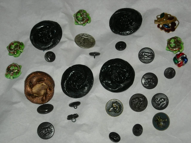 Collection de boutons anciens de vêtements : Boutons en Porcelaine