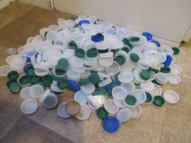 500 plain plastic milk/water bottle tops lids caps arts crafts school job lot