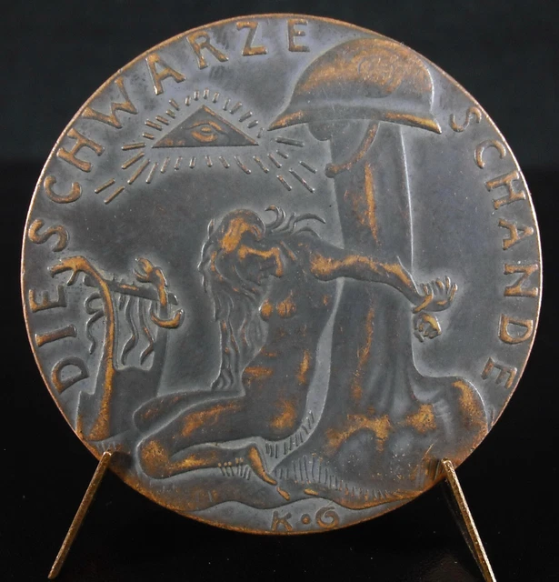 MEDAGLIA DONNA NUDA & Simbolismo Fallico Schwarze Schande Die