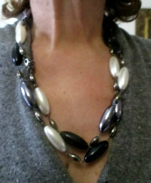 Grand collier réglable sautoir perles argenté noir blanc nacré bijou vintage 259