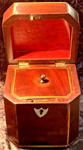 6 Sided Travelling Mahogany 2 Compartment Tea Caddy W/Decorative Stringing