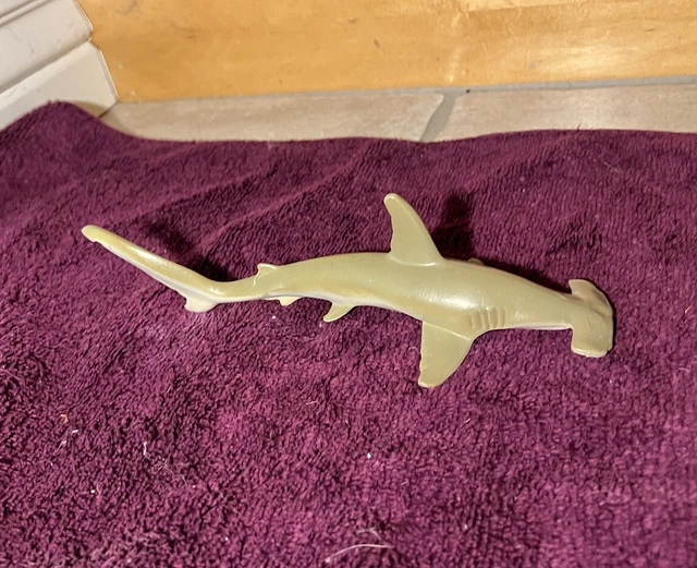 Vintage 1991 Hammerhead Shark Monterey Bay 7 Inch Sea Figure Safari Ltd