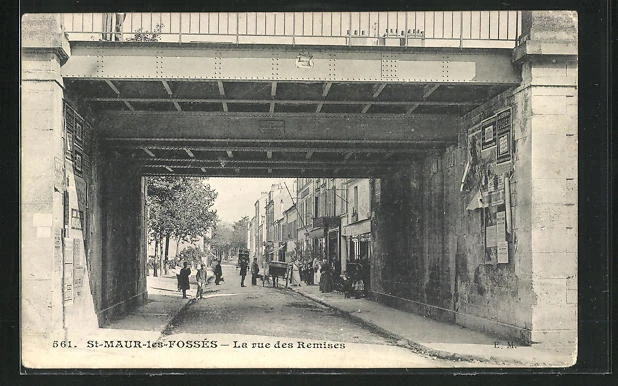 CPA St-Maur-les-Fossés, La rue des Remisen