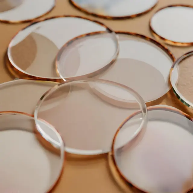 Clear plastic disc-laser cut acrylic circles-all sizes-Perspex-THICKNESS = 3mm