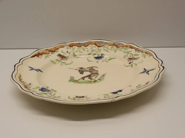*ASSIETTE CERAMIQUE LONGCHAMP Décor d'après CALLOT  1920 COLLECTION VITRINE  D 3