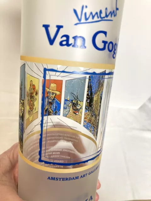 De colección. "Vodka de colección VINCENT VAN GOGH Galería de Arte de Ámsterdam BOTELLA VACÍA 13"